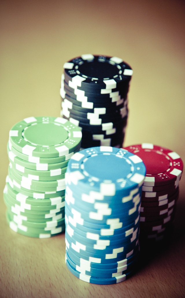 Top 3 reasons why online poker is awesome