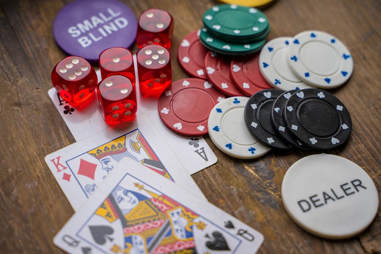 Learning Better Online Poker Play | OG381 Gambling Mag